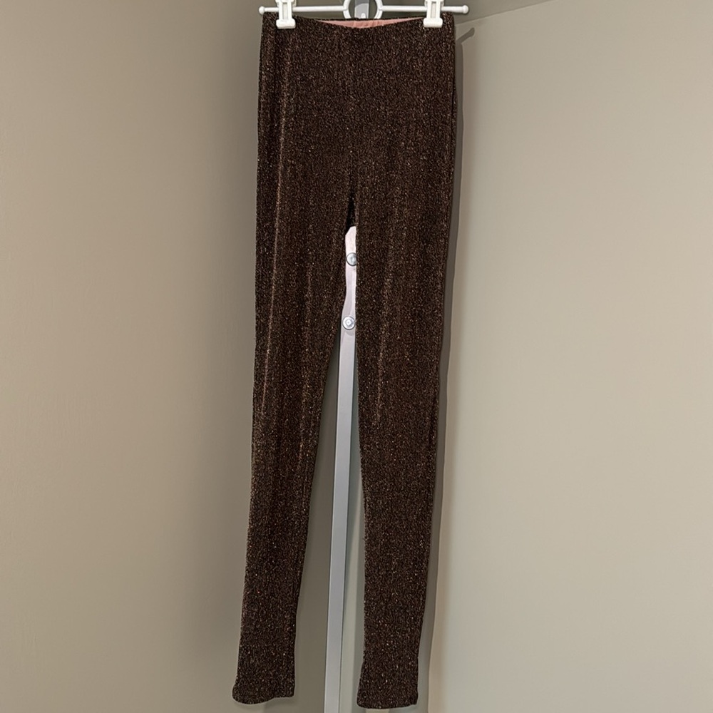 Naked Wardrobe Glow Up Leggings‎ in color Rust (brown shimmer) size Small NWT